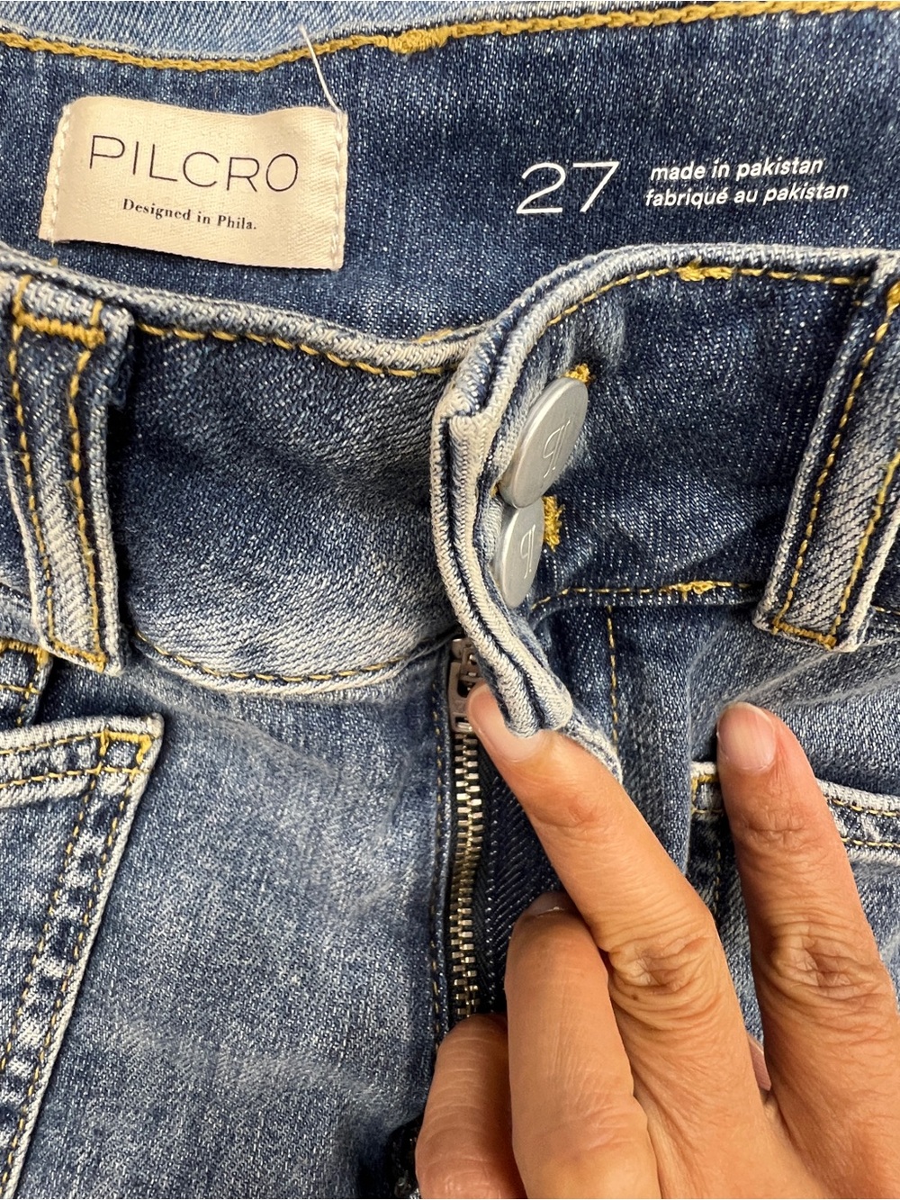 Anthropologie Pilcro Wanderer Mid-Rise Relaxed Jeans Size 27 Blue - Picture 12 of 14